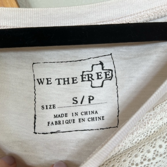 Free People long sleeve - Picture 3 of 3